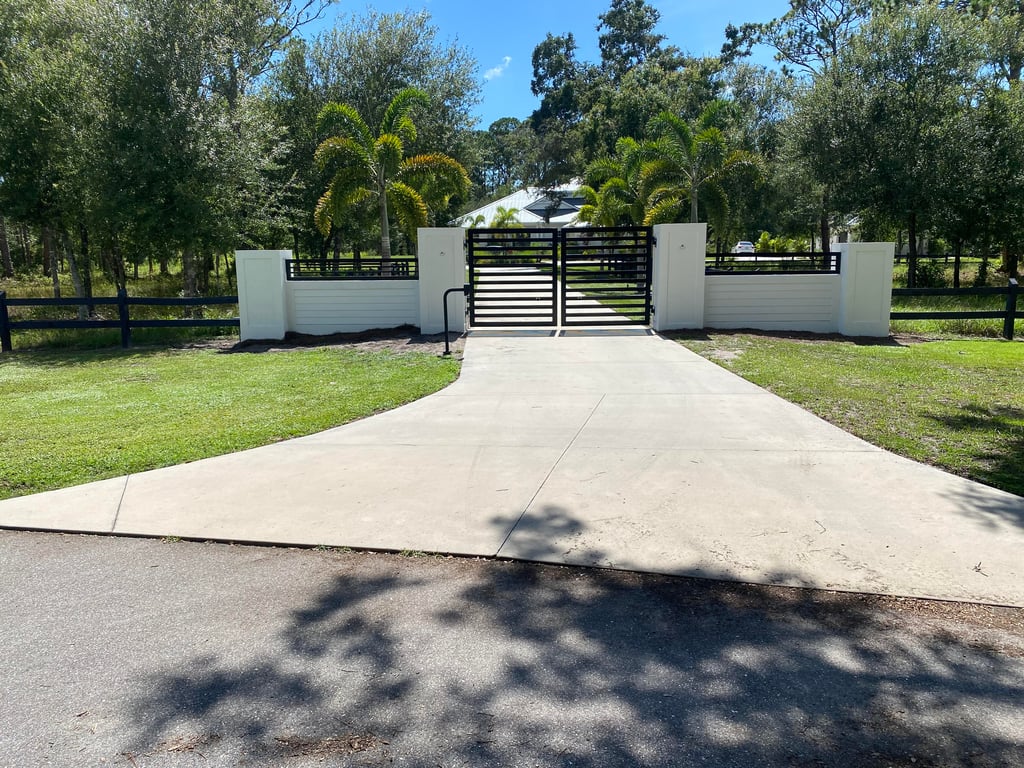 The Sarasota Gate Company You Can Trust